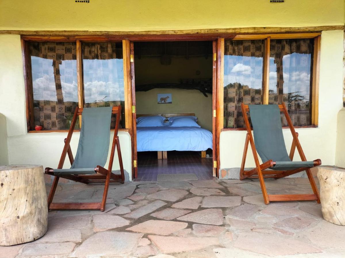 Olaloi Mara Camp Villa มาไซมารา ภายนอก รูปภาพ