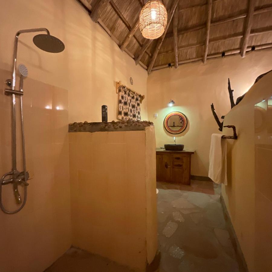 Olaloi Mara Camp Villa มาไซมารา ภายนอก รูปภาพ