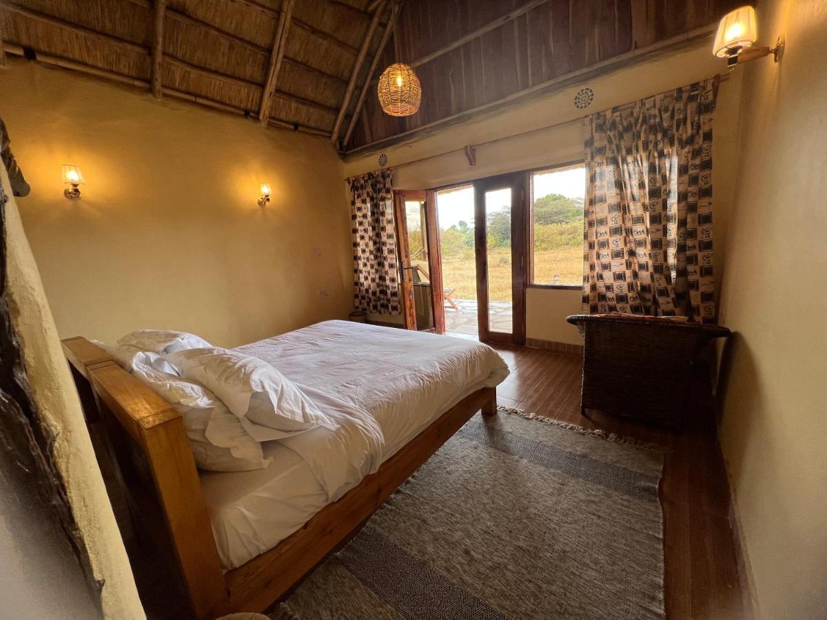 Olaloi Mara Camp Villa มาไซมารา ภายนอก รูปภาพ